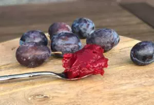 Recipe Plum Crème for cakes, desserts, ice cream low-carb gluten-free